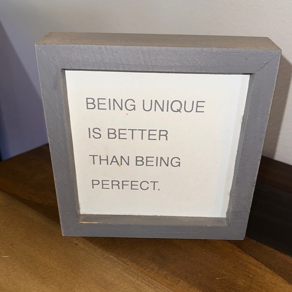 LIMITED TIME $5 ITEM!! Gray Inspirational Wall Art Decor - Picture 1 of 3